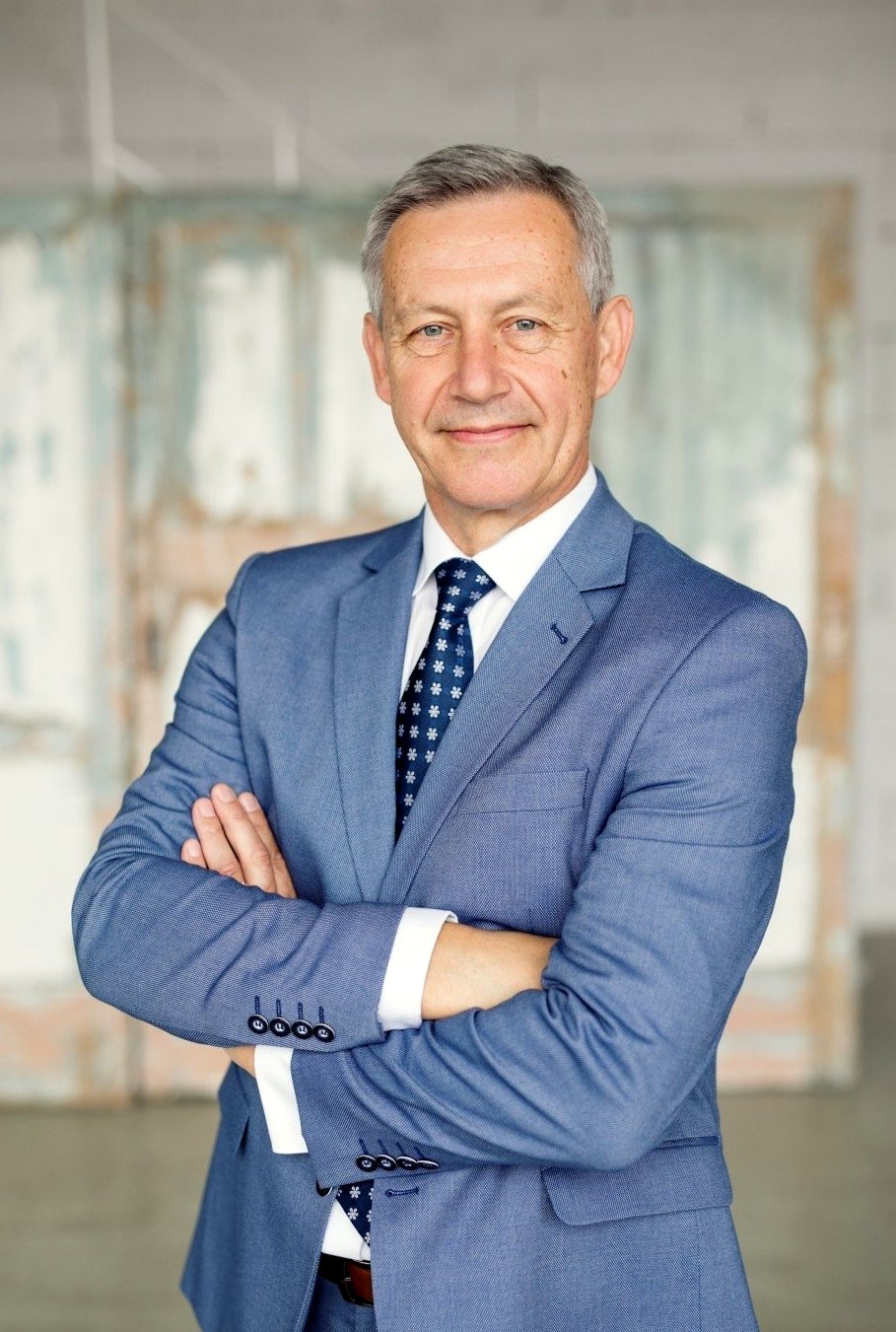 Algirdas
RASLANAS