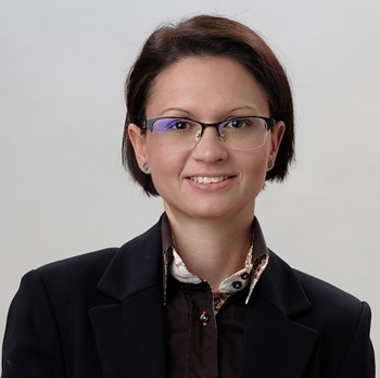 
   Marietta
 
  HERFORT
