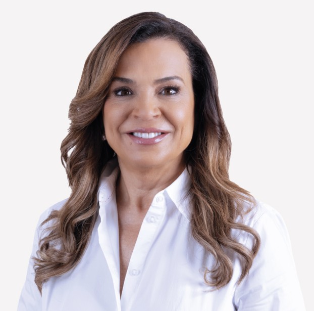 
  Luísa 
 
  SALGUEIRO
