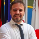 
  Antonio
 
  VICENS VICENS
