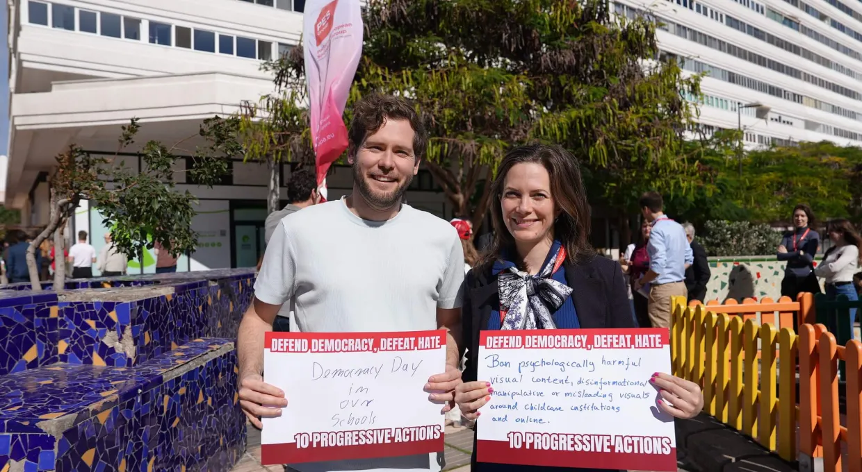  50 young elected leaders: democracy declaration recognised by the European Commission